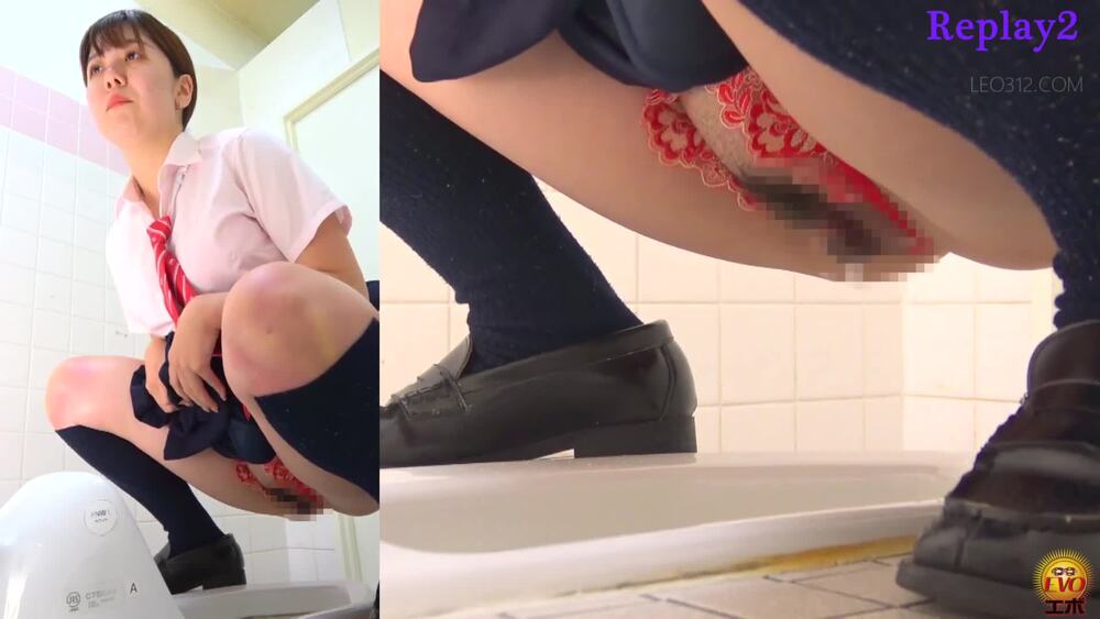 [EE-734] Schoolgirls wearing erotic underwear: laser like pee strikes from the sexy open shorts!